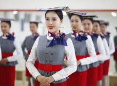 高鐵、地鐵乘務(wù)員與空姐專業(yè)就業(yè)前景怎么樣?月薪多少? 